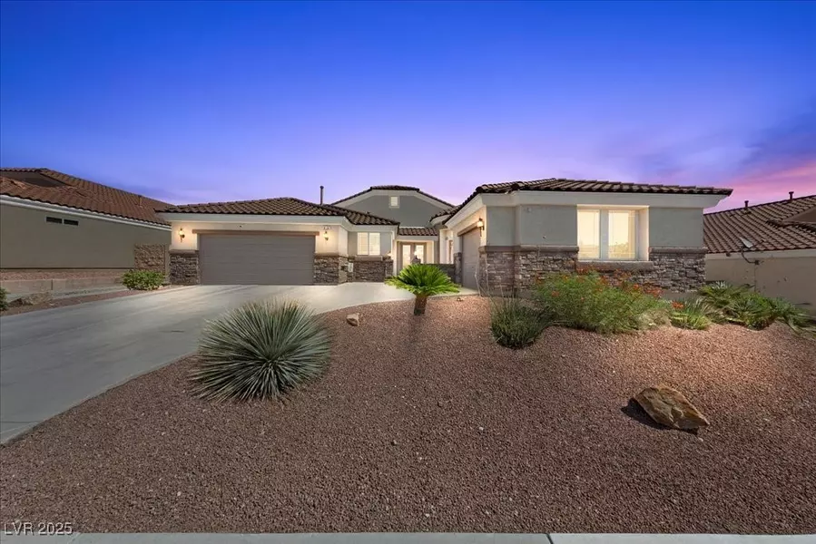 8132 Sweet Dreams CT, Las Vegas, NV 89131