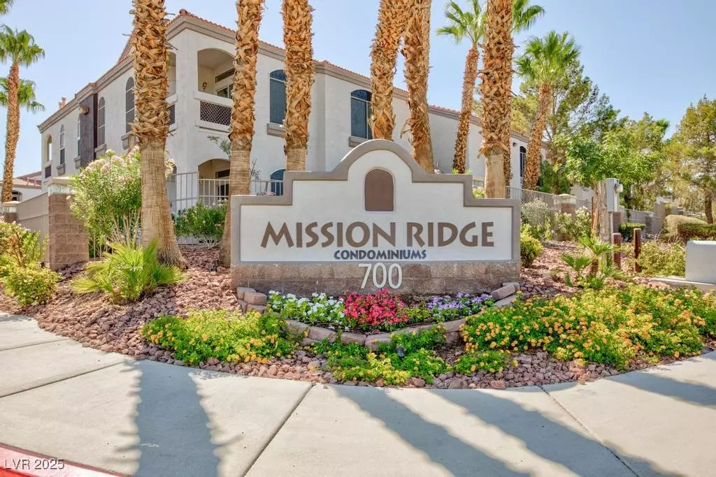 Henderson, NV 89052,700 CARNEGIE ST #4122