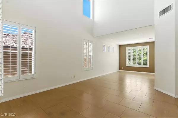 Henderson, NV 89052,3034 Scenic Valley WAY