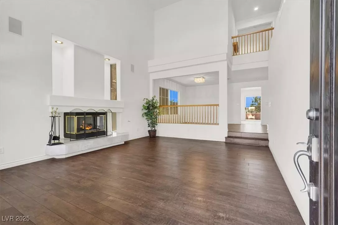 Las Vegas, NV 89129,8633 Raindrop Canyon AVE