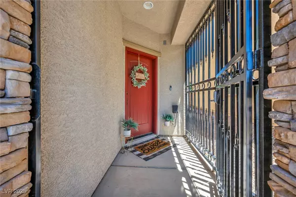 Las Vegas, NV 89166,8042 Mosaic Sunrise LN