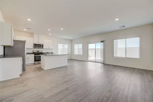 Henderson, NV 89011,502 Red Lovebird AVE