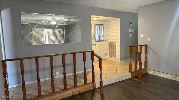 Las Vegas, NV 89145,6949 Cobblestone AVE