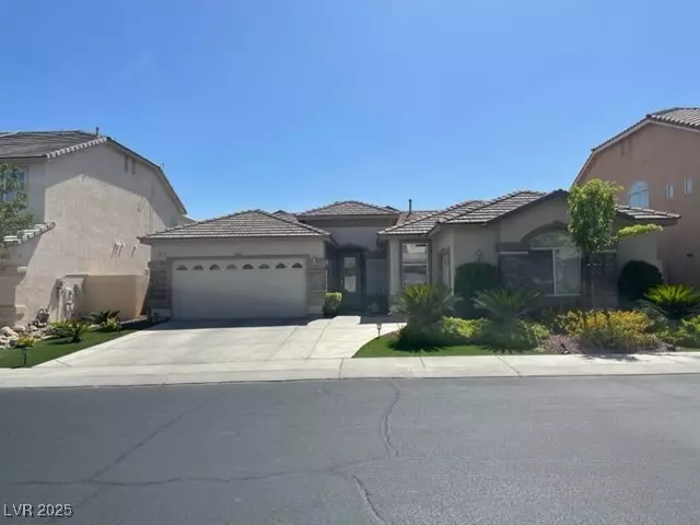Las Vegas, NV 89148,453 Fynn Valley DR