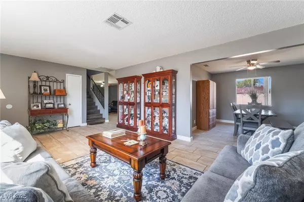 Henderson, NV 89002,845 Mainsail CT