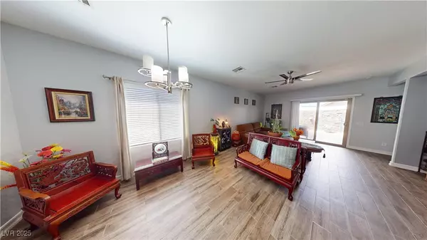Las Vegas, NV 89122,6094 Majestic Wind AVE