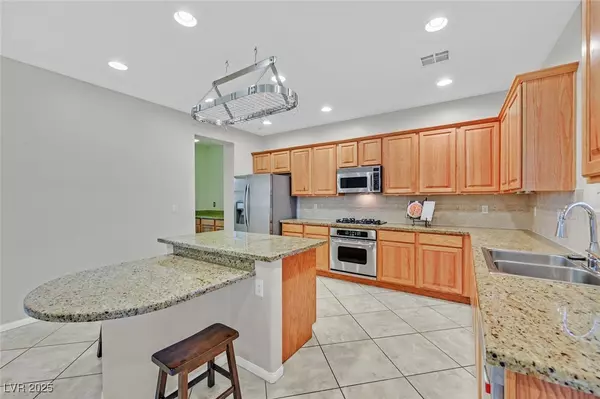 North Las Vegas, NV 89085,8017 Pink Desert ST