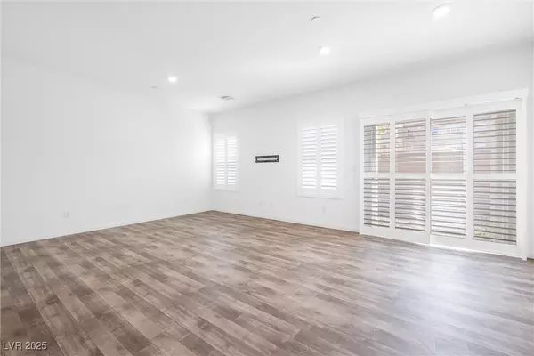 North Las Vegas, NV 89084,4125 Venus Falls AVE