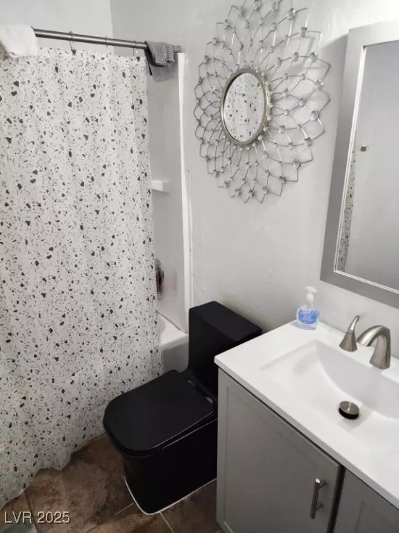 Las Vegas, NV 89121,2664 Bryandouglas DR