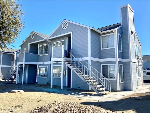 1912 Nebula DR, Las Vegas, NV 89115