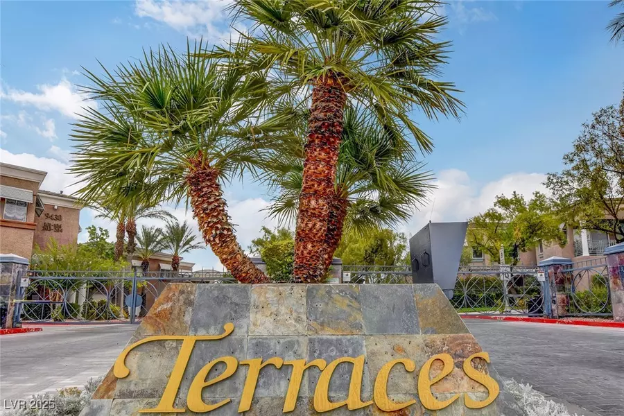 1450 San Juan Hills DR #105, Las Vegas, NV 89134