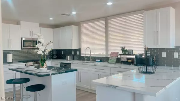 Las Vegas, NV 89146,3134 Sterlingshire DR