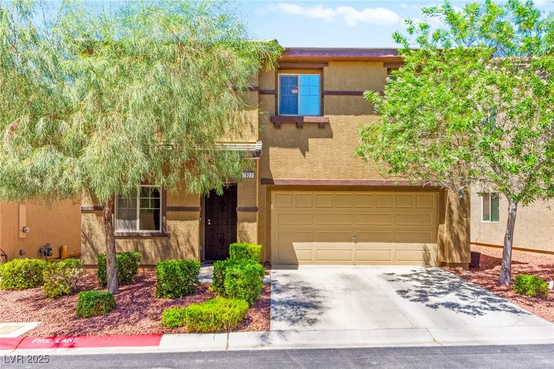 Las Vegas, NV 89166,7927 Blue Lake Peak ST