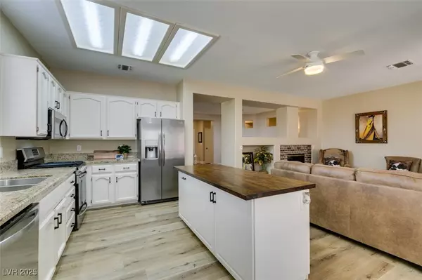 Henderson, NV 89012,435 Piute Valley CT