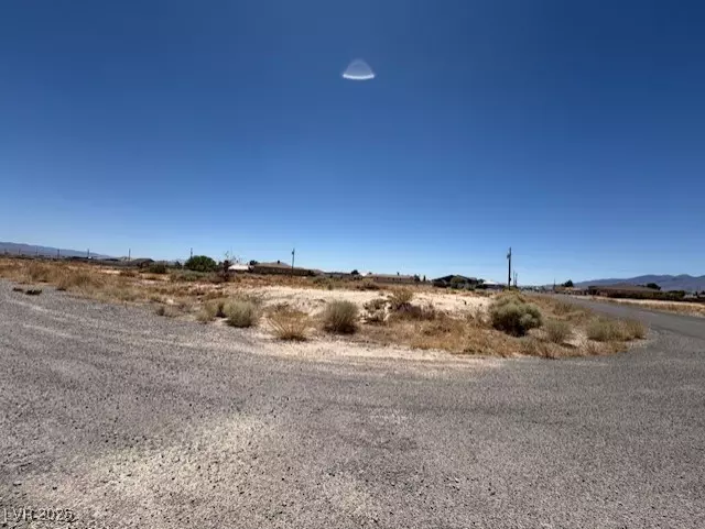 401 Gina ST, Pahrump, NV 89048