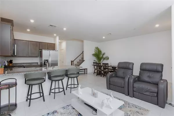 Henderson, NV 89015,525 Cattleya PL