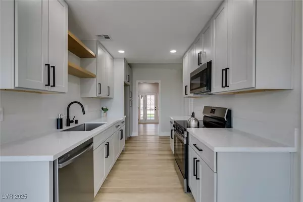 2616 Cabot ST, Las Vegas, NV 89102