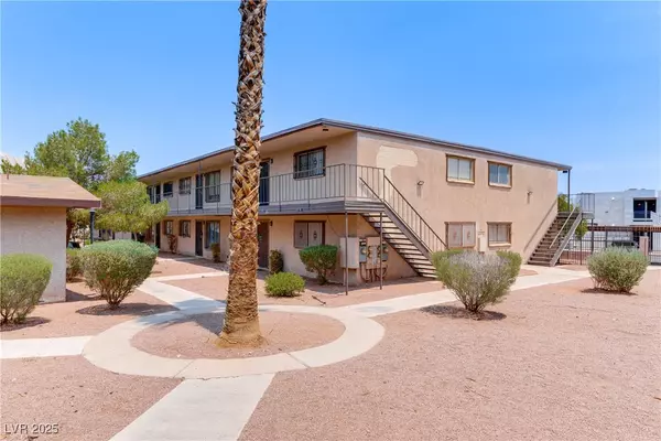 625 S Royal Crest CIR #8, Las Vegas, NV 89169