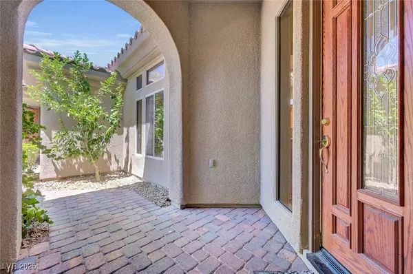 Henderson, NV 89052,3 Kennesaw RD