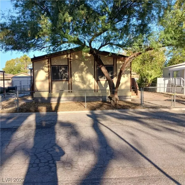 Las Vegas, NV 89115,1879 Quintearo ST
