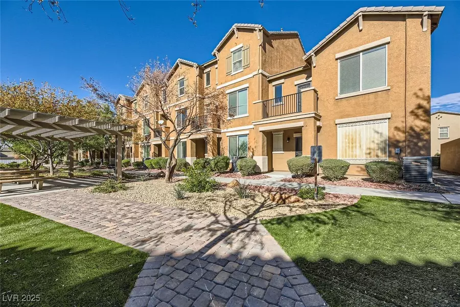 5179 Silica Chalk AVE, Las Vegas, NV 89115