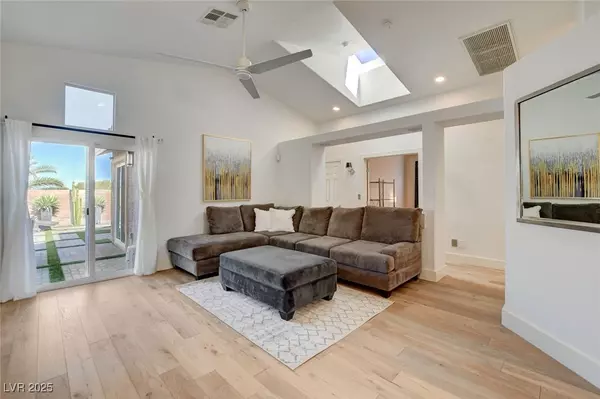 Las Vegas, NV 89144,244 Silver Castle ST