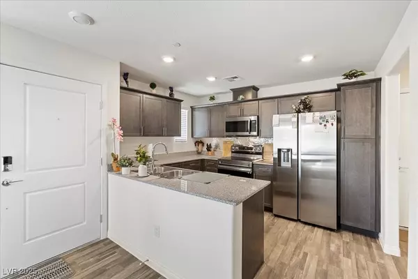 North Las Vegas, NV 89086,2637 Fawn Beige CT