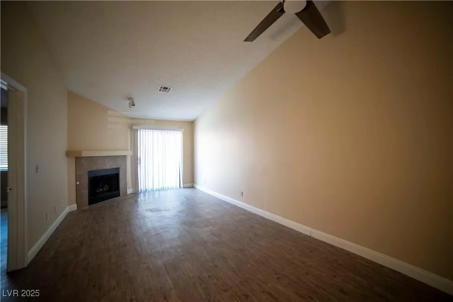 228 Caracas DR, Las Vegas, NV 89145