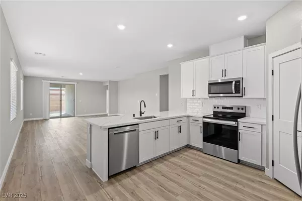 North Las Vegas, NV 89032,3241 Walker River ST