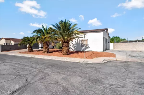 Las Vegas, NV 89115,2551 Boulder Point CT