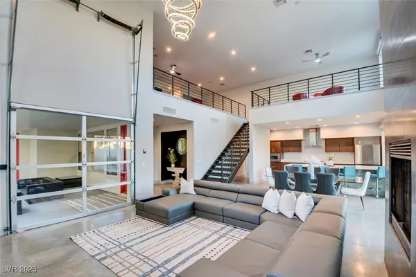 2680 Mystere CT, Las Vegas, NV 89117