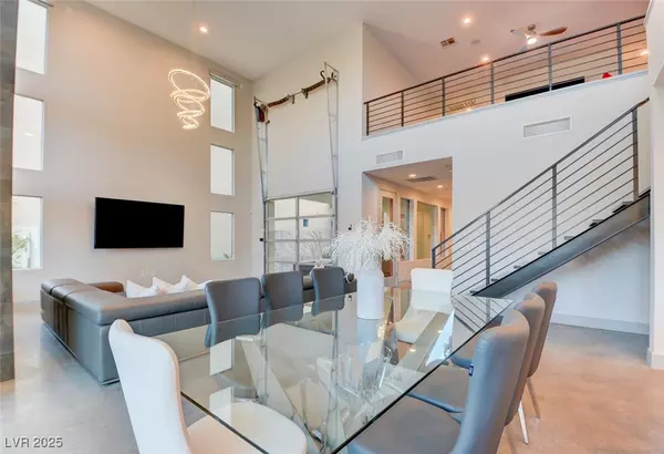 Las Vegas, NV 89117,2680 Mystere CT