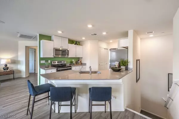 North Las Vegas, NV 89084,7960 Aurora Sky ST #1