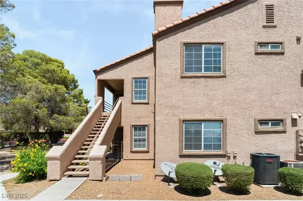 Las Vegas, NV 89117,9070 Spring Mountain RD #202
