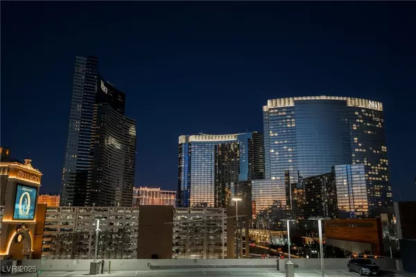 Las Vegas, NV 89103,4471 Dean Martin DR #810