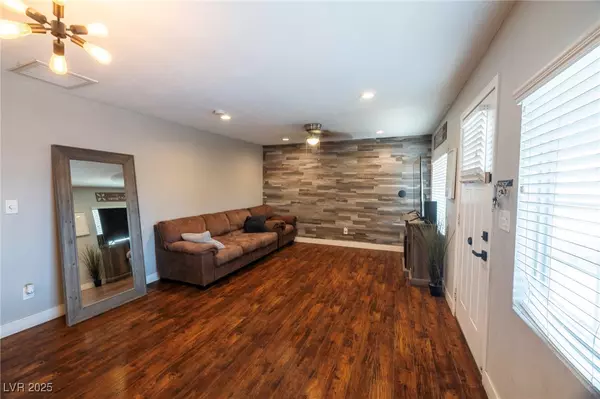 Las Vegas, NV 89104,3015 Cedar ST