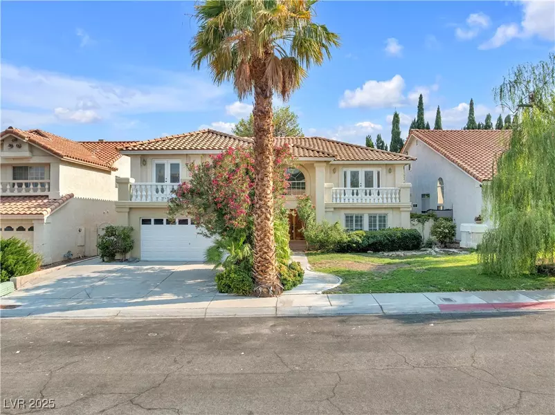8229 Aqua Spray AVE, Las Vegas, NV 89128