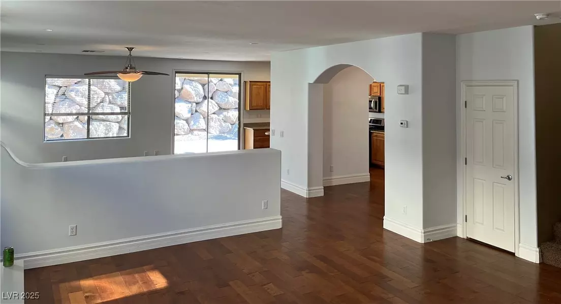 257 Via Franciosa DR, Henderson, NV 89011