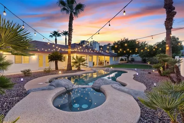 4591 N Chieftain ST, Las Vegas, NV 89129
