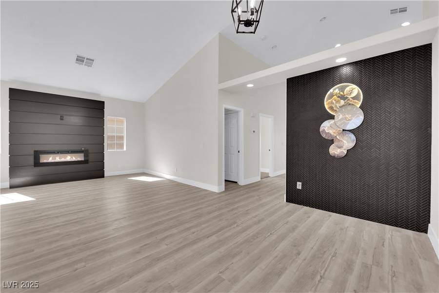 632 Hitchen Post DR, Henderson, NV 89011