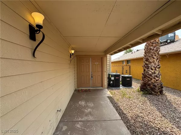 Las Vegas, NV 89108,3825 Summer Breeze CIR