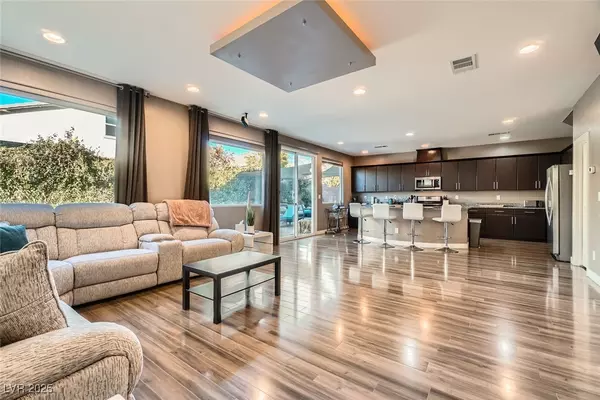 Las Vegas, NV 89123,7473 Roman Huff ST