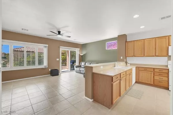 Henderson, NV 89044,2101 Sawtooth Mountain DR