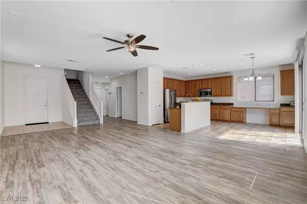North Las Vegas, NV 89031,5921 Magic Oak ST