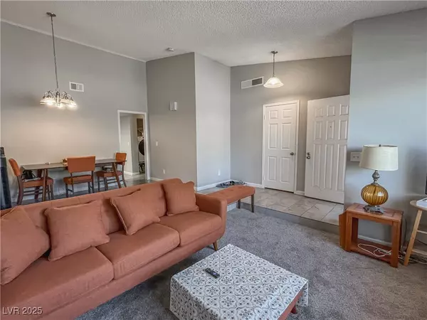 Henderson, NV 89074,2755 Carnation LN #0