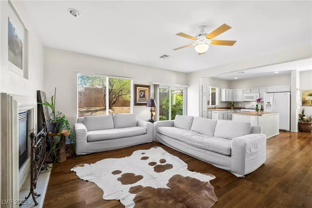 Henderson, NV 89044,2896 Strathallan AVE