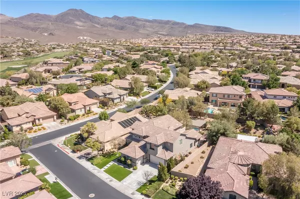 Henderson, NV 89052,17 Winding RD