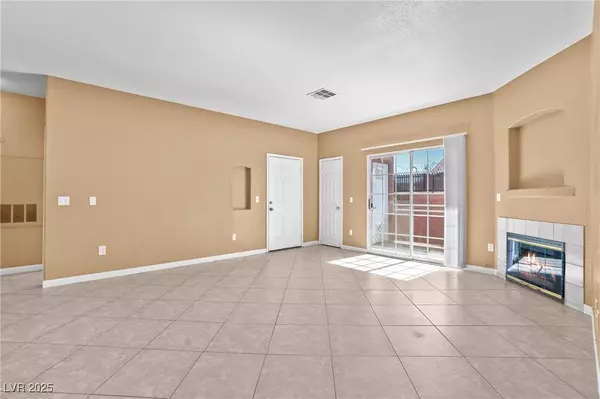 Las Vegas, NV 89115,4730 E Craig RD #1005