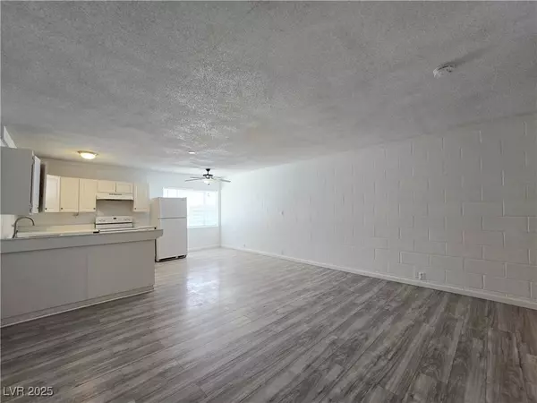 Las Vegas, NV 89101,2913 Stewart AVE #3