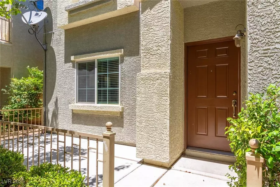 9161 Sconce CT, Las Vegas, NV 89149